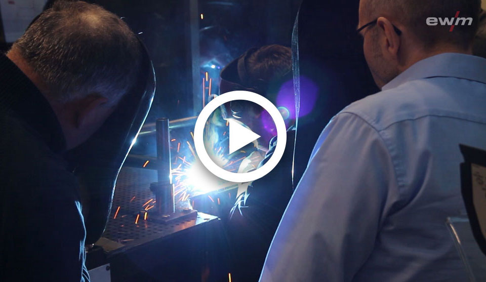 Robotic welding training video 